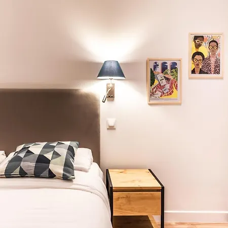 Design & New Loft In Heart Of Paris