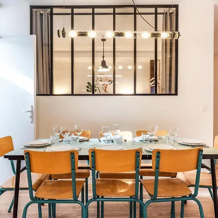 Design & New Loft In Heart Of