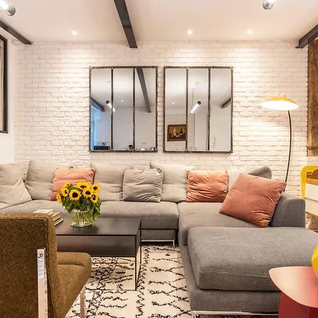 Design & New Loft In Heart Of Apartment Paris